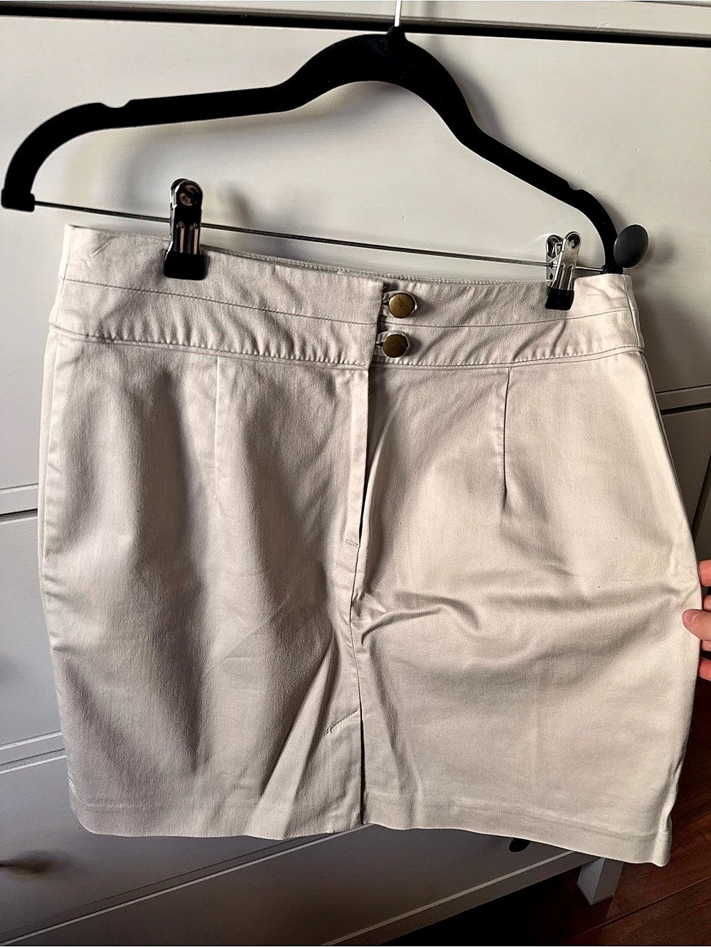 H&M High Waist Shorts in White Size Medium
